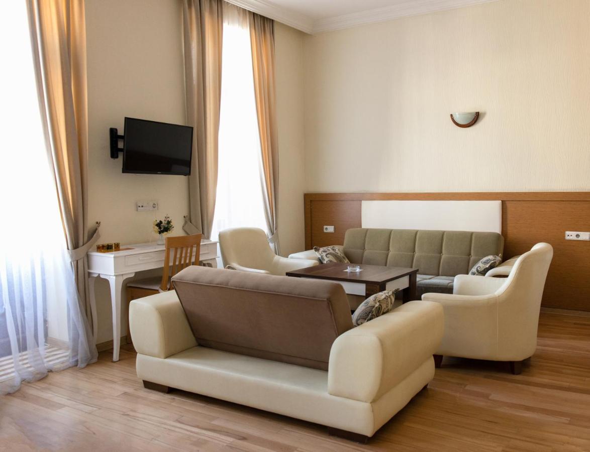 Apart-Hotel MARJANI Tbilisi Buitenkant foto
